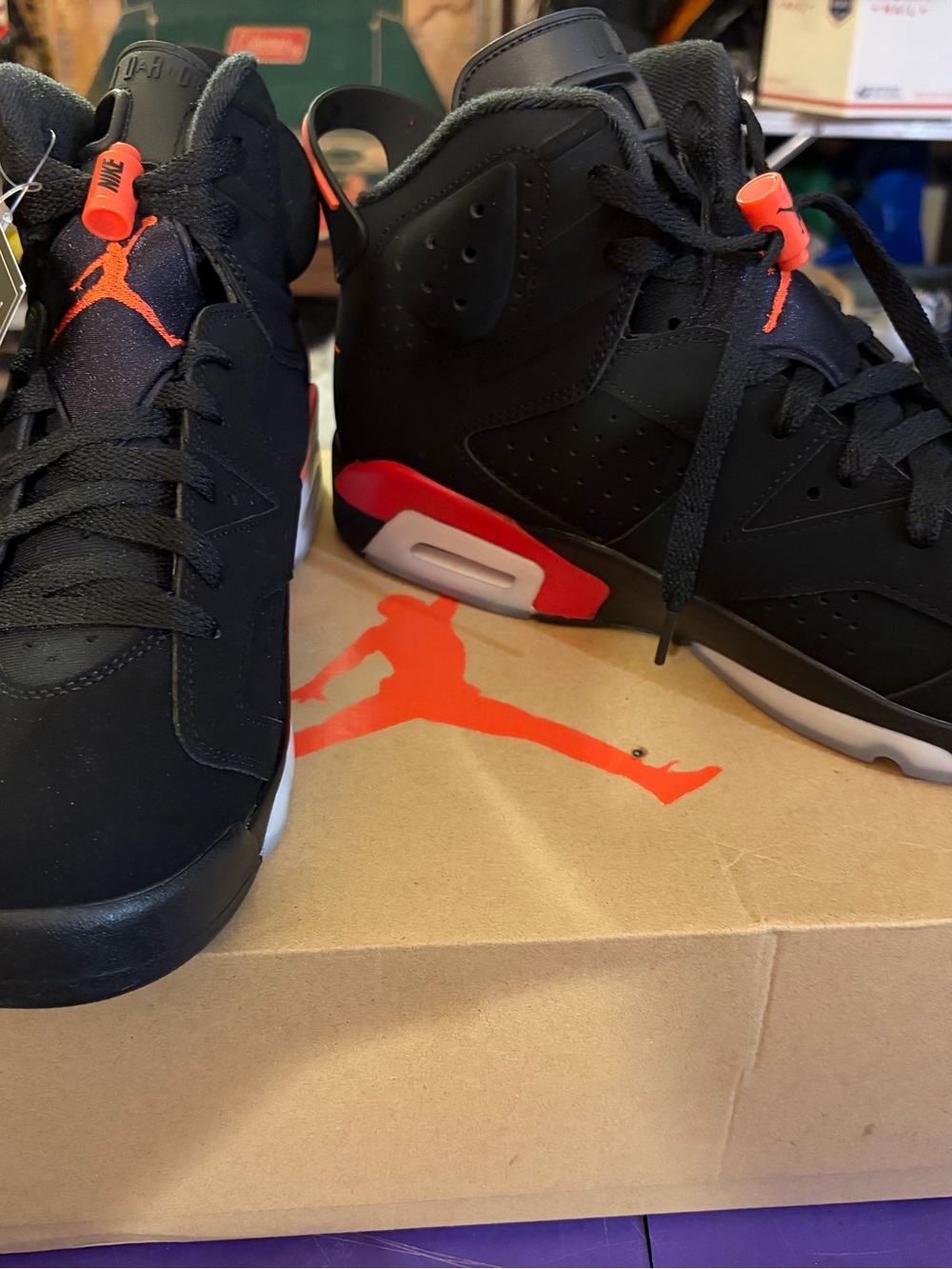 Air Jordan 6 Retro Infrared Salesman CT8529-001 Men Size 9.5